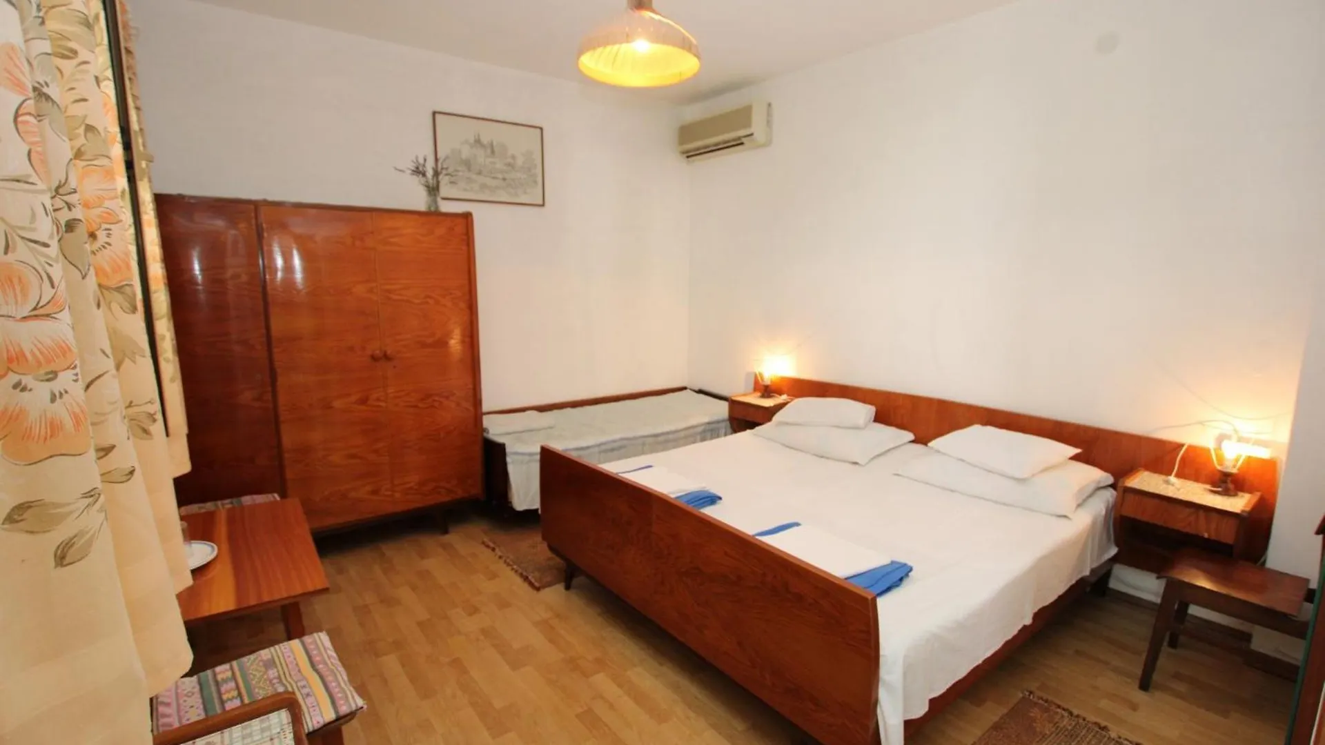Guest house Vintage Rooms & Apartments Porec