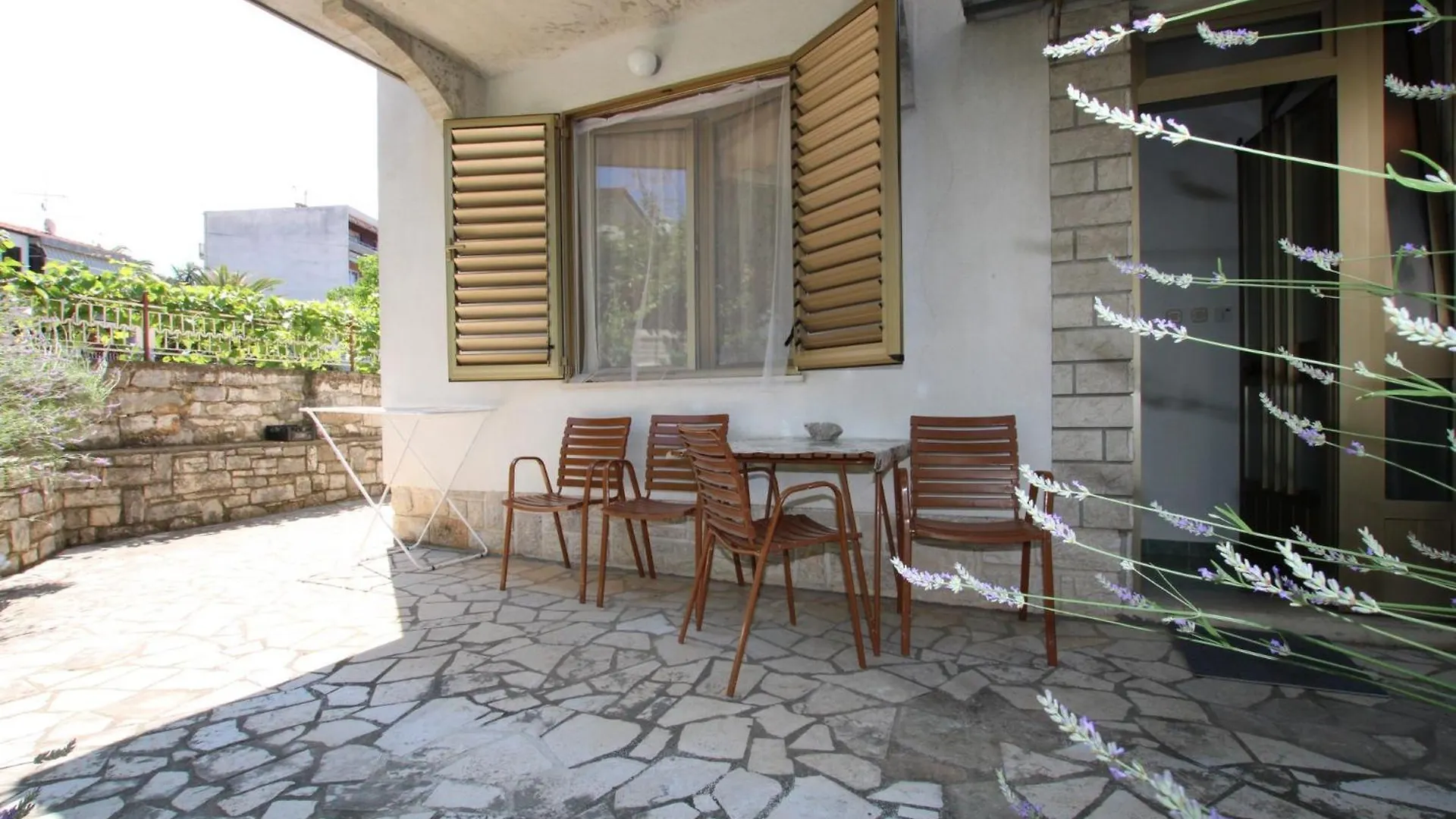 Vintage Rooms & Apartments Porec Guest house