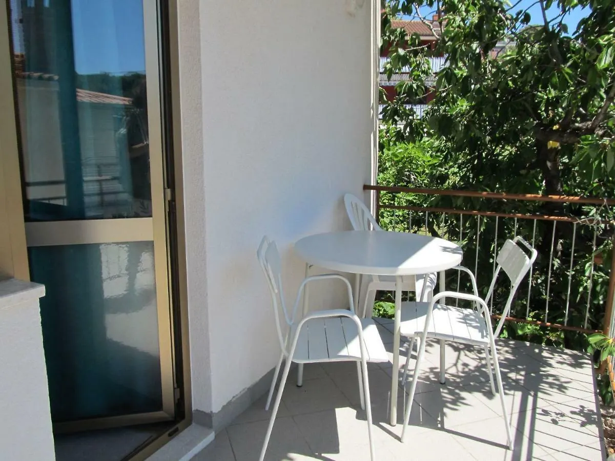 Vintage Rooms & Apartments Porec 0*,