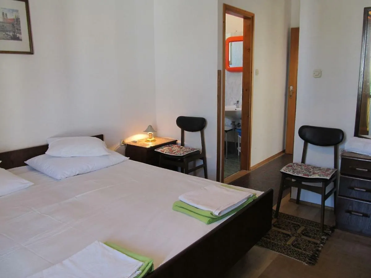 Guest house Vintage Rooms & Apartments Porec
