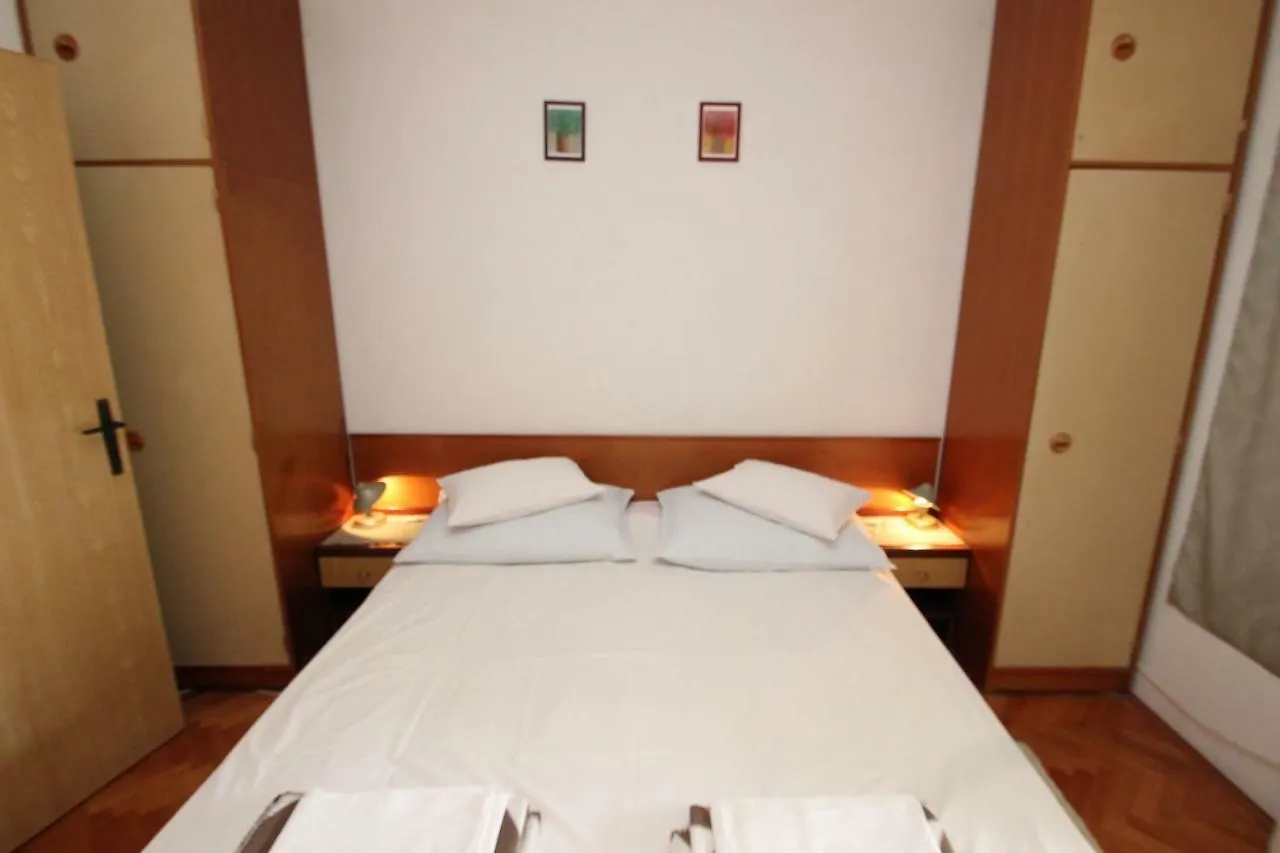 Vintage Rooms & Apartments Porec Guest house